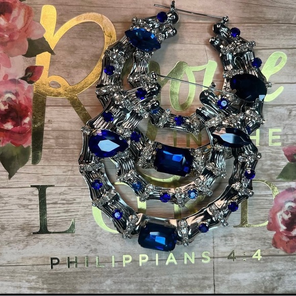 Bamboo - Picture 2 of 2